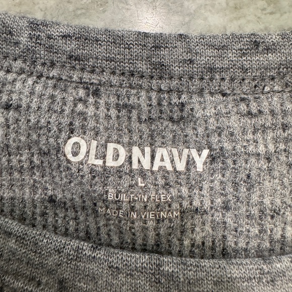 Old Navy Men’s thermal long sleeve shirts large - Picture 3 of 4
